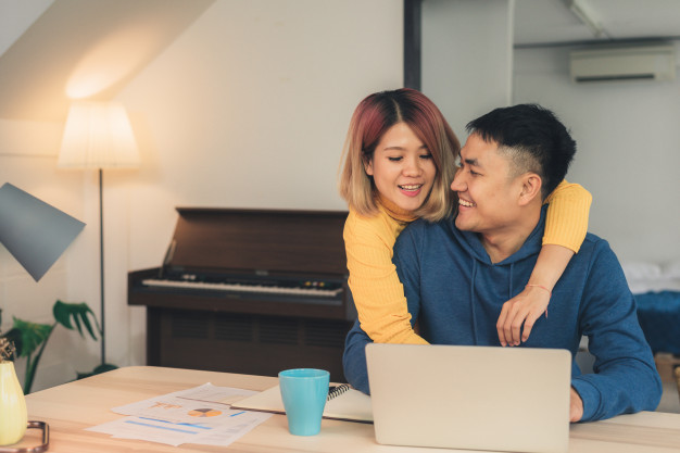 Money Management Made Easy for Couples