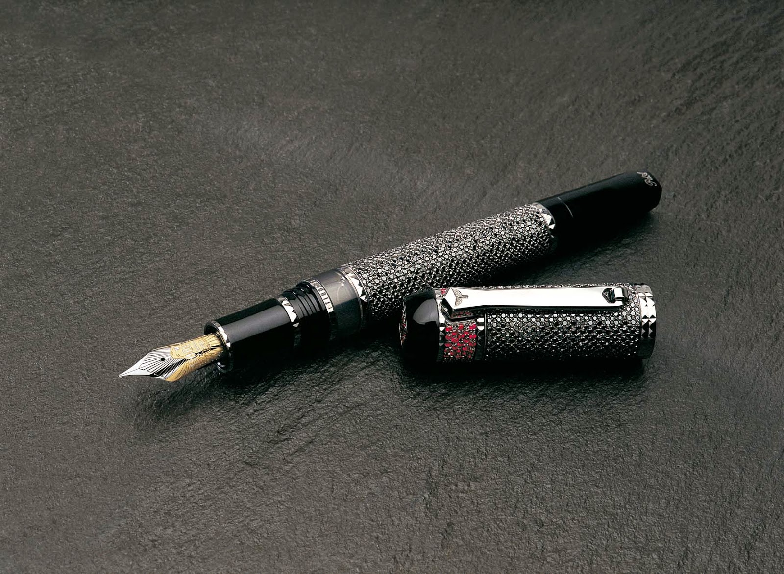 5-most-expensive-pens-in-the-world-peaklife