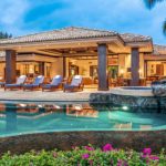 Rent these luxury villas for a perfect little getaway!