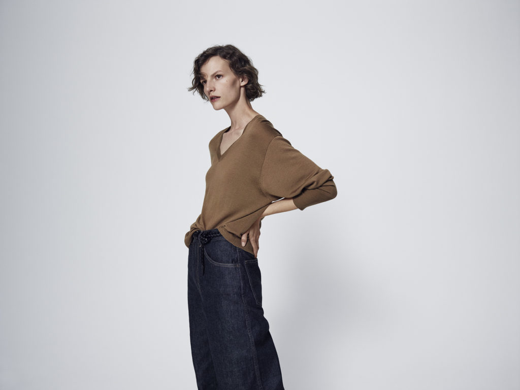 UNIQLO Women Extra fine merino relaxed V-neck long sleeve sweater paired with high rise wide straight jeans