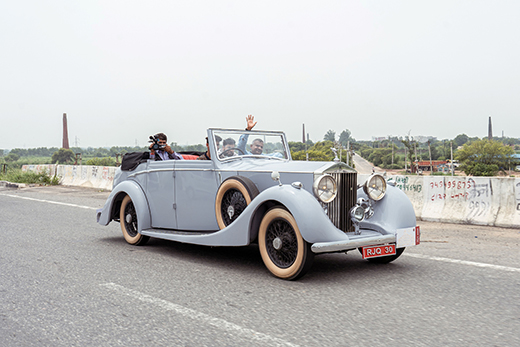 Vintage Car Rally Shines at India's Heritage Palace Hotel Noormahal-Image 2
