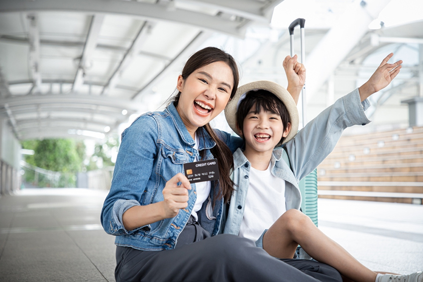 Planning an Overseas Vacation Use Your Credit Card to Avail Travel Benefits-Cover Image
