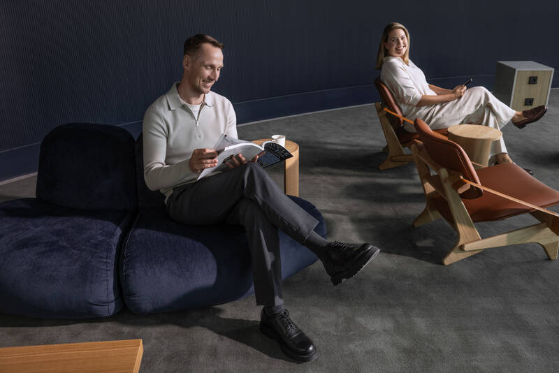 Finnair Unveils Luxurious New Lounge at Helsinki Airport-Image 2